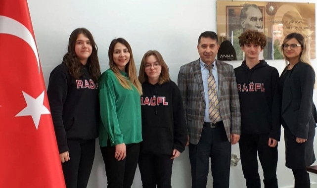 Fen lisesi öğrencilerinden büyük başarı