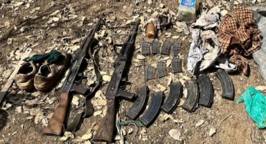 Hakkari’de silah ve mühimmat ele geçirildi