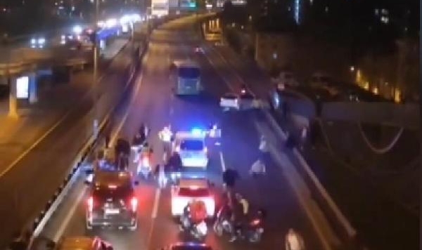 Nefes kesen kovalamaca: İstanbul sokaklarını birbirine kattı