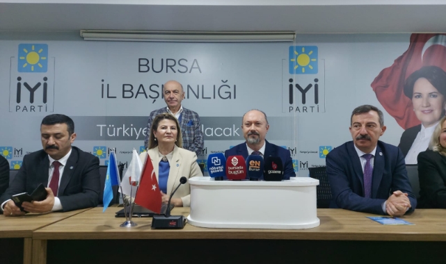 İYİ Parti Bursa'da Dilek Durak adaylığını açıkladı