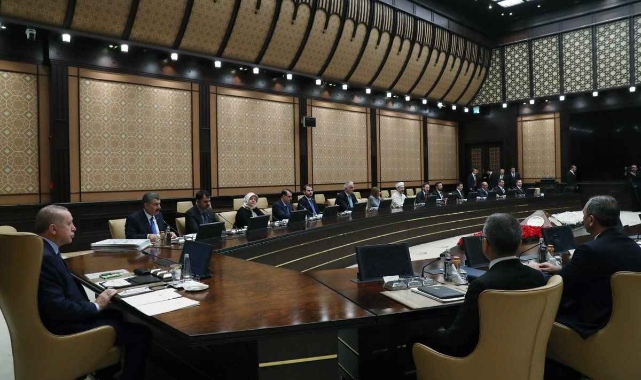 Kabine toplantısı bugün: Ana gündem deprem felaketi