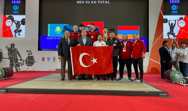 Kerem Kurnaz Dünya şampiyonu oldu