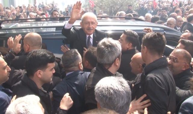 Kılıçdaroğlu'na miting gibi karşılama