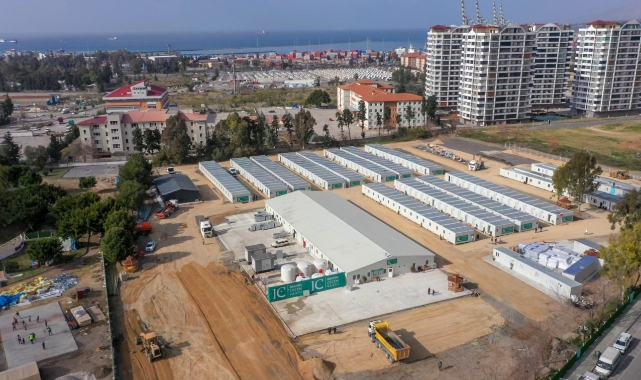 Konteyner yaşam alanında hem barınma hem de istihdam imkanı