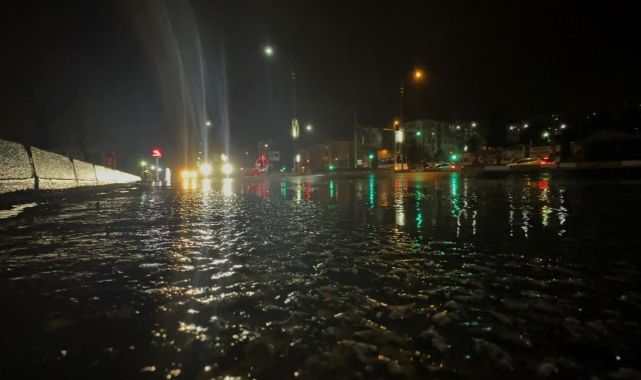 Meteoroloji'nin uyarıda bulunduğu kentte yağış etkisini sürdürüyor