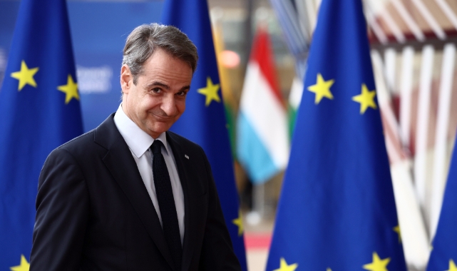 Miçotakis: "Türk-Yunan sınırı tamamen duvarla örülecek"