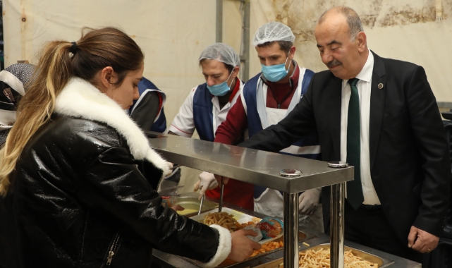 Mudanyalılar iftar sofrasında buluşuyor