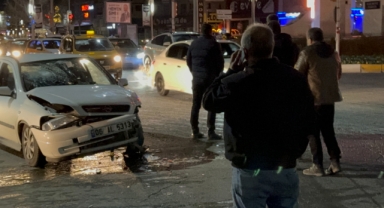 Nurdağı’ndan babasının cenazesine geldi, kaza yaptı