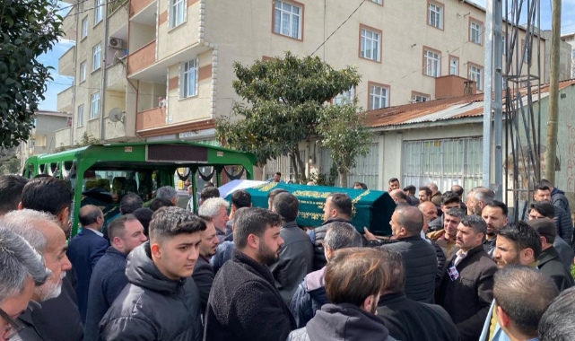 Otel odasında ölü bulunan çift son yolculuğuna uğurlandı