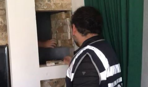 Öyle bir yerde bulundu ki, çıkmak için polisten 'söz' istedi