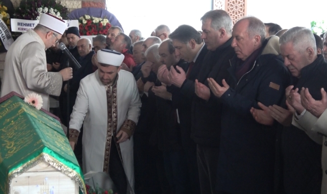 Özcan Özel kızını son yolcuğuna uğurladı