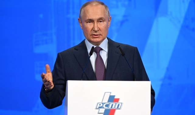 Putin'den yaptırım savaşları açıklaması