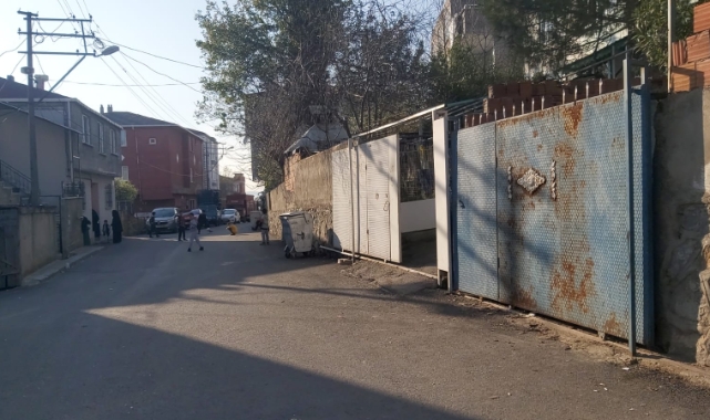 Raydan çıkan demir kapının altında kalan çocuktan acı haber