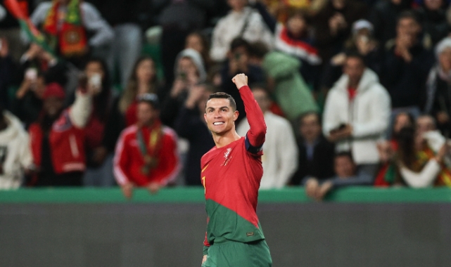 Ronaldo'dan yeni dünya rekoru