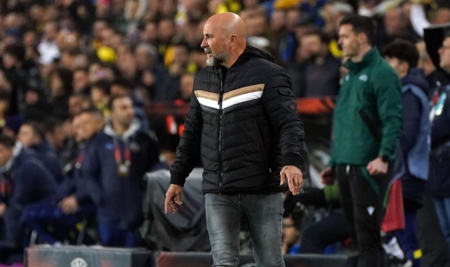 Sevilla'da flaş ayrılık