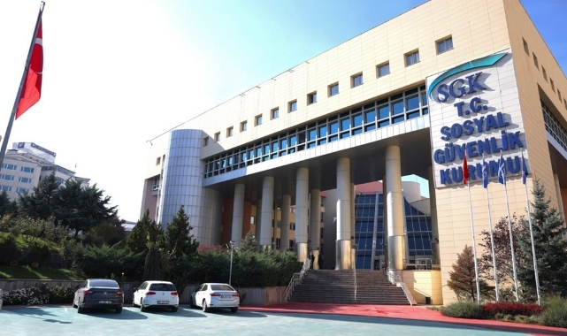 SGK çalışanlarının fazla mesai süresi 100 saate çıkarıldı