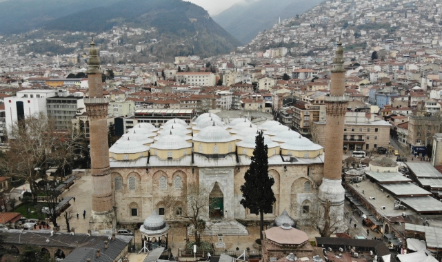 Ulu Camii mahyalarında 'birlik' mesajı