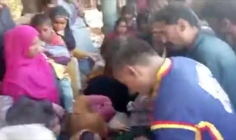 Yardım dağıtımında izdiham! 11 ölü