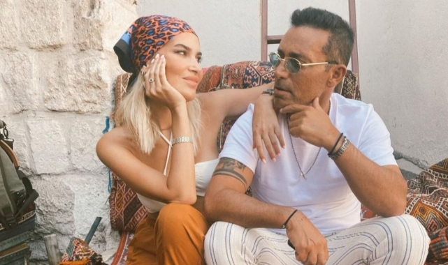 Yeni arabası göz kamaştırdı