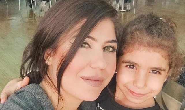Yıkılan rezidansın başında çaresiz bekleyiş