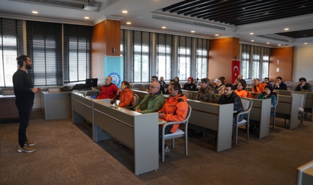 Yıldırım’da deprem ve afet yönetimi semineri