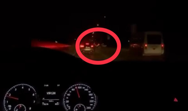 Yolculuk anını görüntülerken kazayı çekti