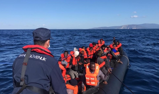 Yunanistan'ın ölüme ittiği göçmenler kurtarıldı