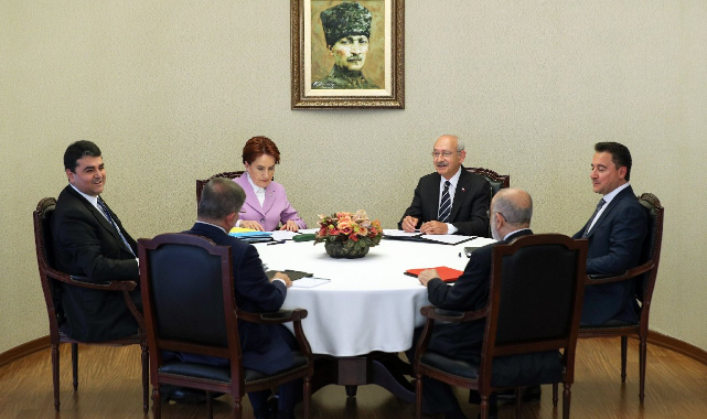 4 partiden flaş seçim kararı