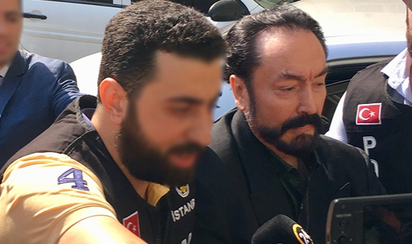 Adnan Oktar operasyonunda 8 şüpheli yakalandı