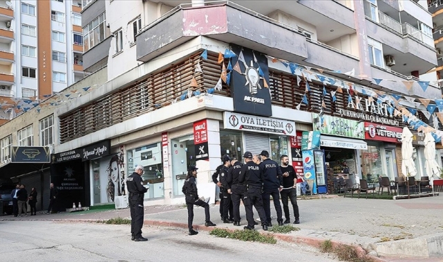 AK Parti İlçe Başkanlığına 14 el ateş etmiş! Yakalandı