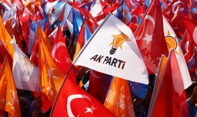 AK Parti milletvekillerinin yüzde 70'i değişiyor