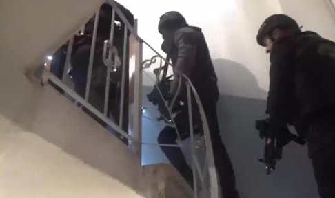 AK Parti seçim bürosuna saldırı girişimine 2 tutuklama