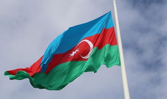 Azerbaycan 4 diplomatı "istenmeyen kişi" ilan etti