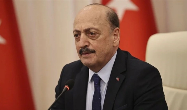 Bakan Bilgin EYT'lilerin sorularını yanıtladı