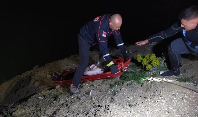 Baraja düşen gencin cansız bedenine ulaşıldı