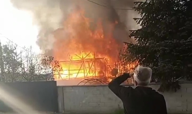 Bayram günü korkutan yangın