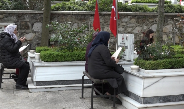 Bayram öncesi şehitliklerde hüzün