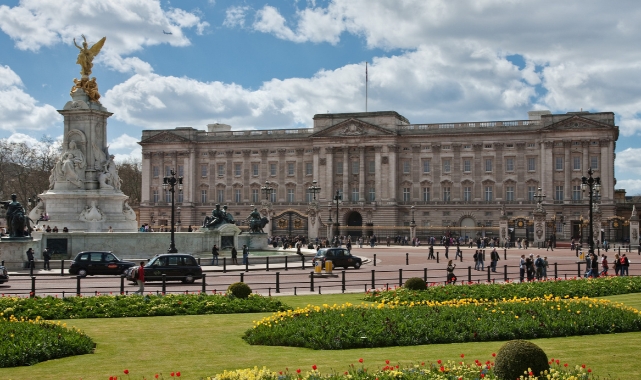 Buckingham Sarayı ilk kez o unvanını kullandı