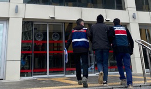 Bulgaristan'a kaçmaya çalışan 4 terör şüphelisi yakalandı