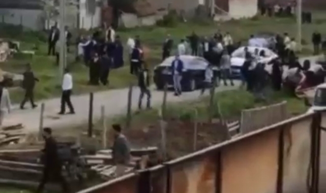 Bursa'da 50 kişi birbirine girdi