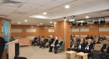 Bursa'da doktorlar hastalarına eğitim verdi