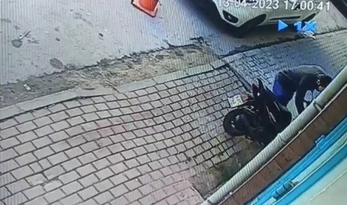 Bursa'da güpegündüz hırsızlık