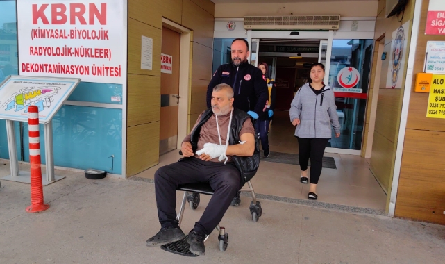 Bursa'da hem tüfekle hem de tabancayla vuruldu