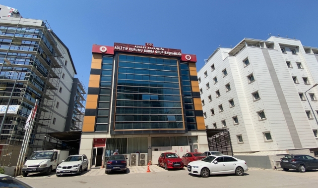 Bursa'da kız çocuğu ve annesi 4'üncü kattan atladı