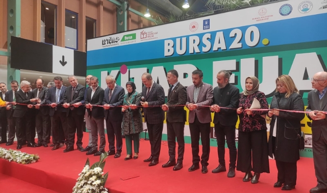 Bursa Kitap Fuarı kapılarını açtı