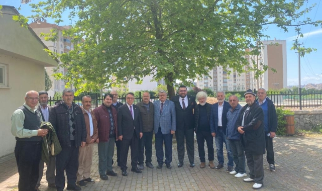 Büyük Birlik Partisi Milletvekili adayı Kemal Akyıldız depremzedelerle buluştu 
