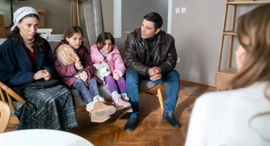 Camdaki Kız 74.bölüm full hd izle