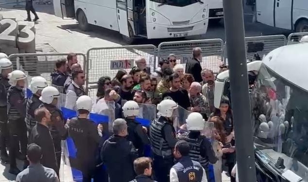 Cumartesi Anneleri gözaltına alındı