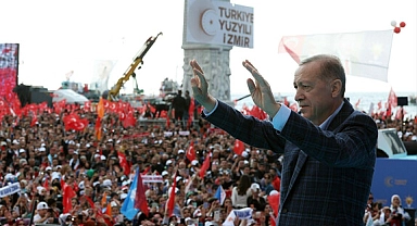 Cumhurbaşkanı Erdoğan: "Bu öyle bir masa ki, 7 ayağı birbirine dolaştı"