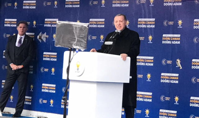 Cumhurbaşkanı Erdoğan: "Yolları, köprüleri yapmasaydık soğan, patates nasıl gelecekti?"